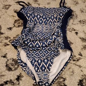 Woman's one piece bathing suit